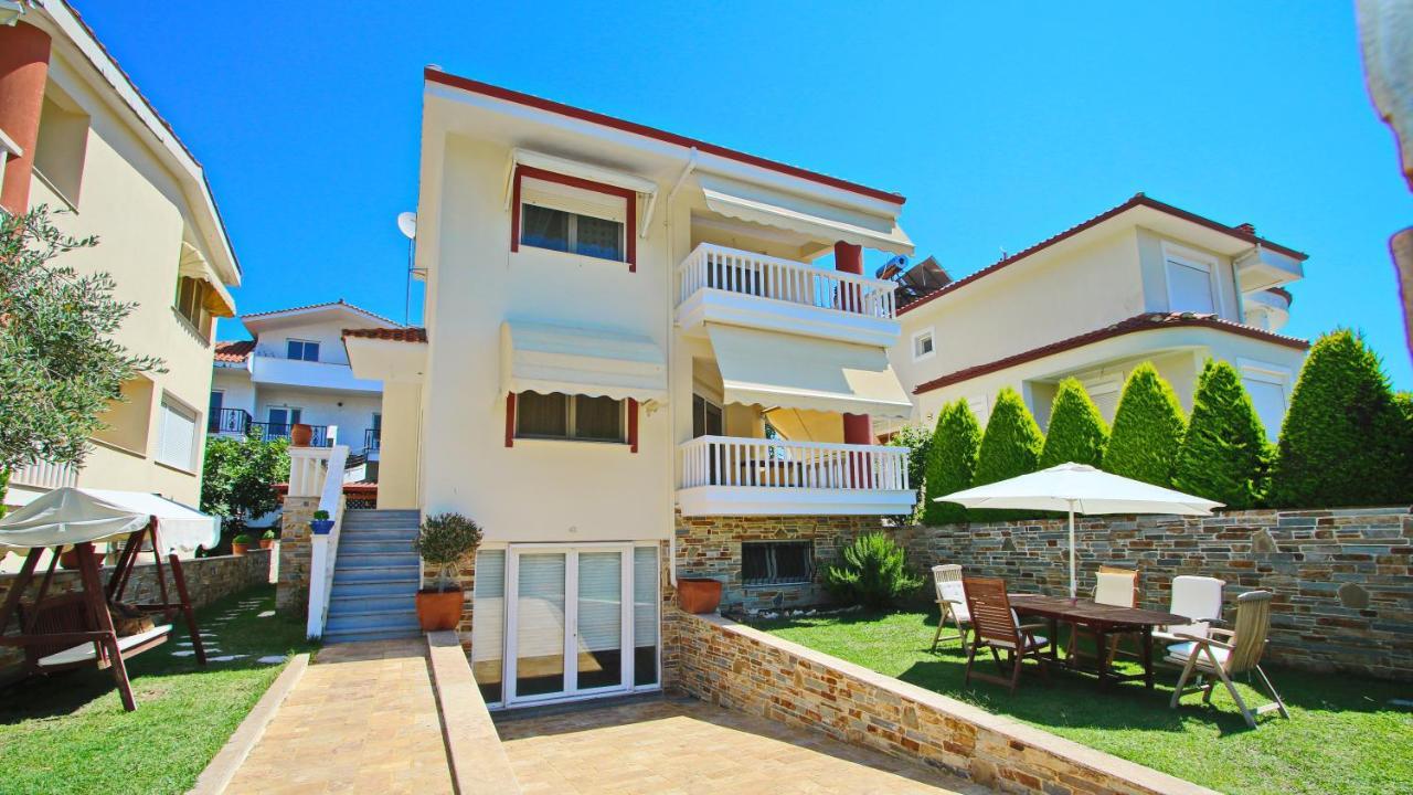 Starfish Villa Nea Iraklitsa Bagian luar foto