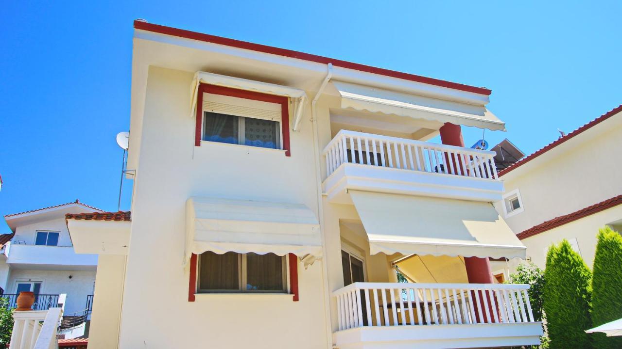 Starfish Villa Nea Iraklitsa Bagian luar foto