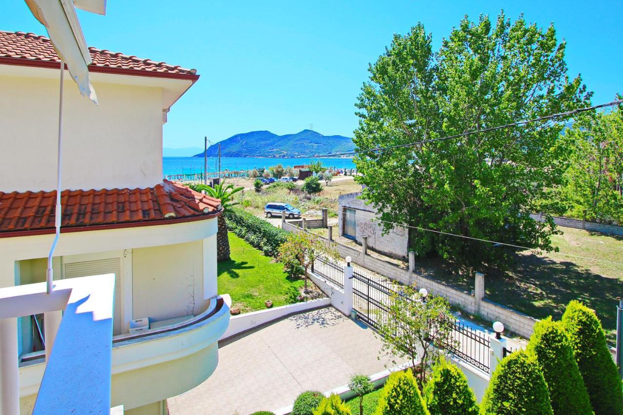 Starfish Villa Nea Iraklitsa Bagian luar foto