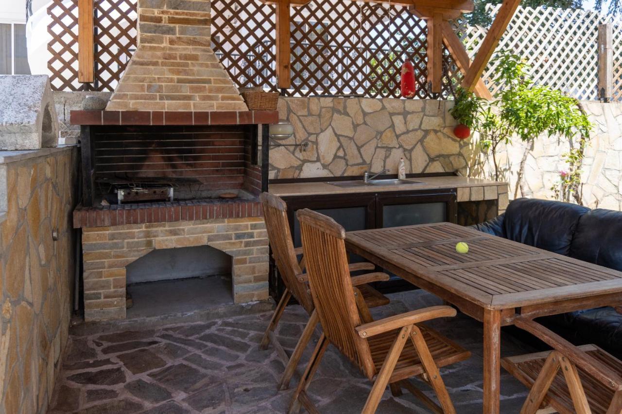 Starfish Villa Nea Iraklitsa Bagian luar foto